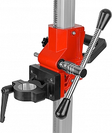Каретка установки с микроударом для алмазного бурения Diam ML-130Е Hit Каретка установки с микроударом для алмазного бурения Diam ML-130Е Hit